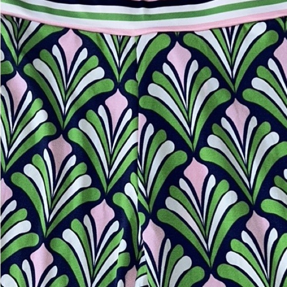 NWT Macbeth Collection by Margaret Josephs Printed Flared Pants - L - Picture 11 of 11